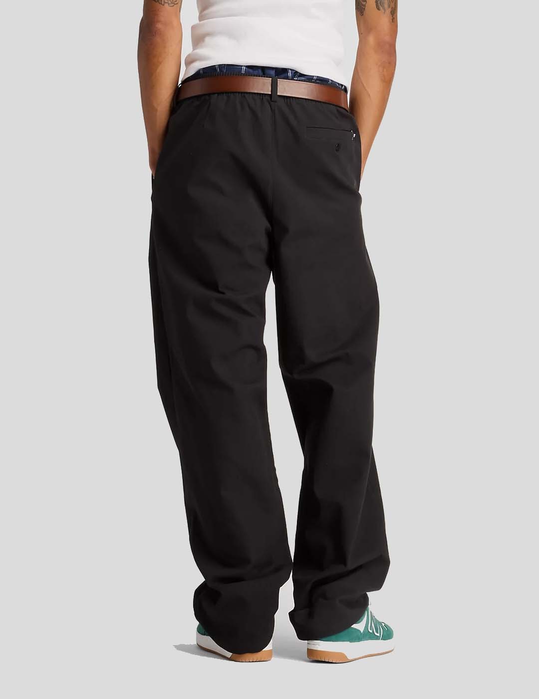PANTALÓN NEW BALANCE NUMERIC STANDARD PANT  BLACK