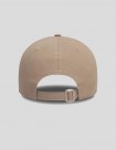 GORRA NEW ERA NEW YORK YANKEES ESSENTIAL 9FORTY  PASTEL BROWN
