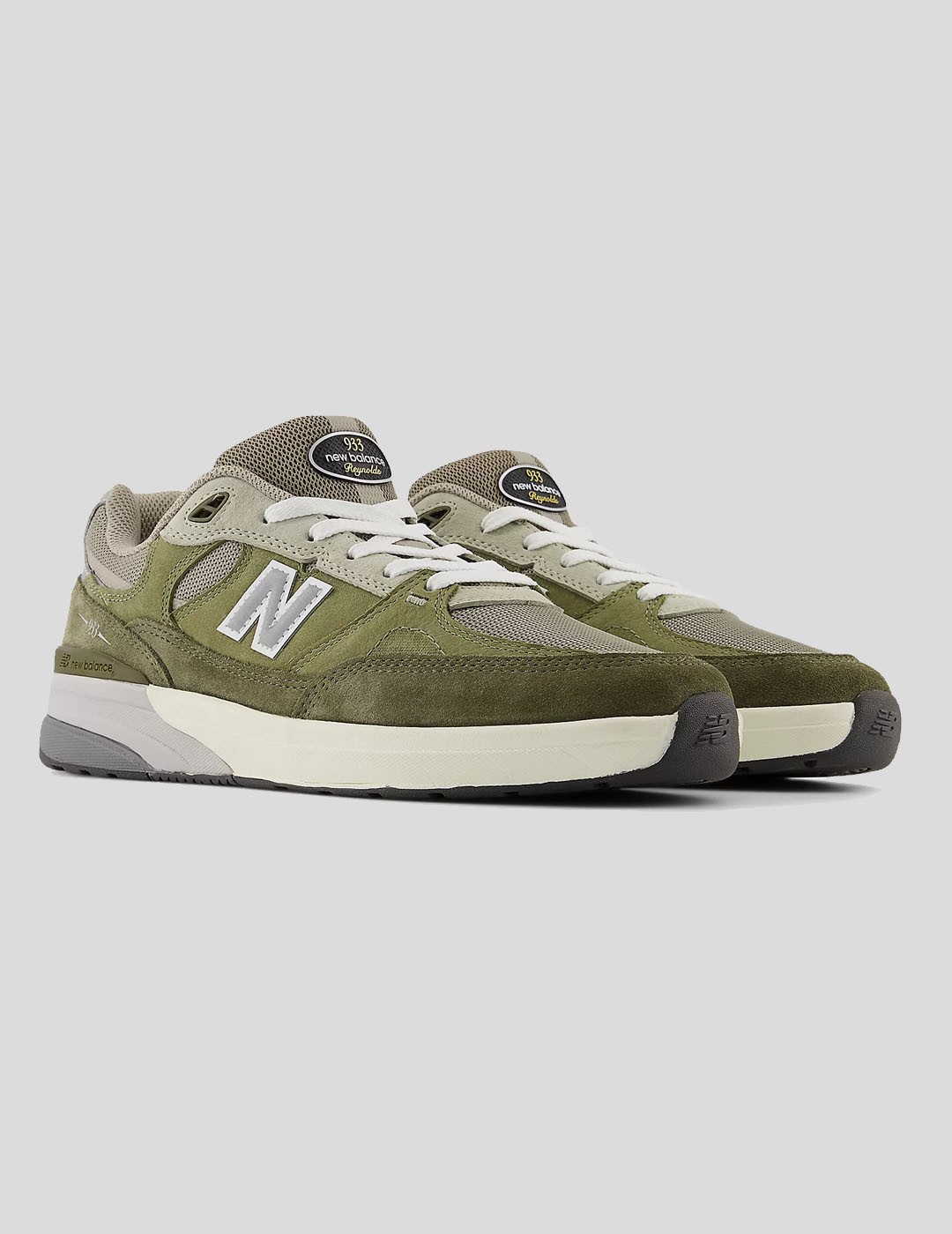 ZAPATILLAS NEW BALANCE NUMERIC 933 X ANDREW REYNOLDS OLIVE