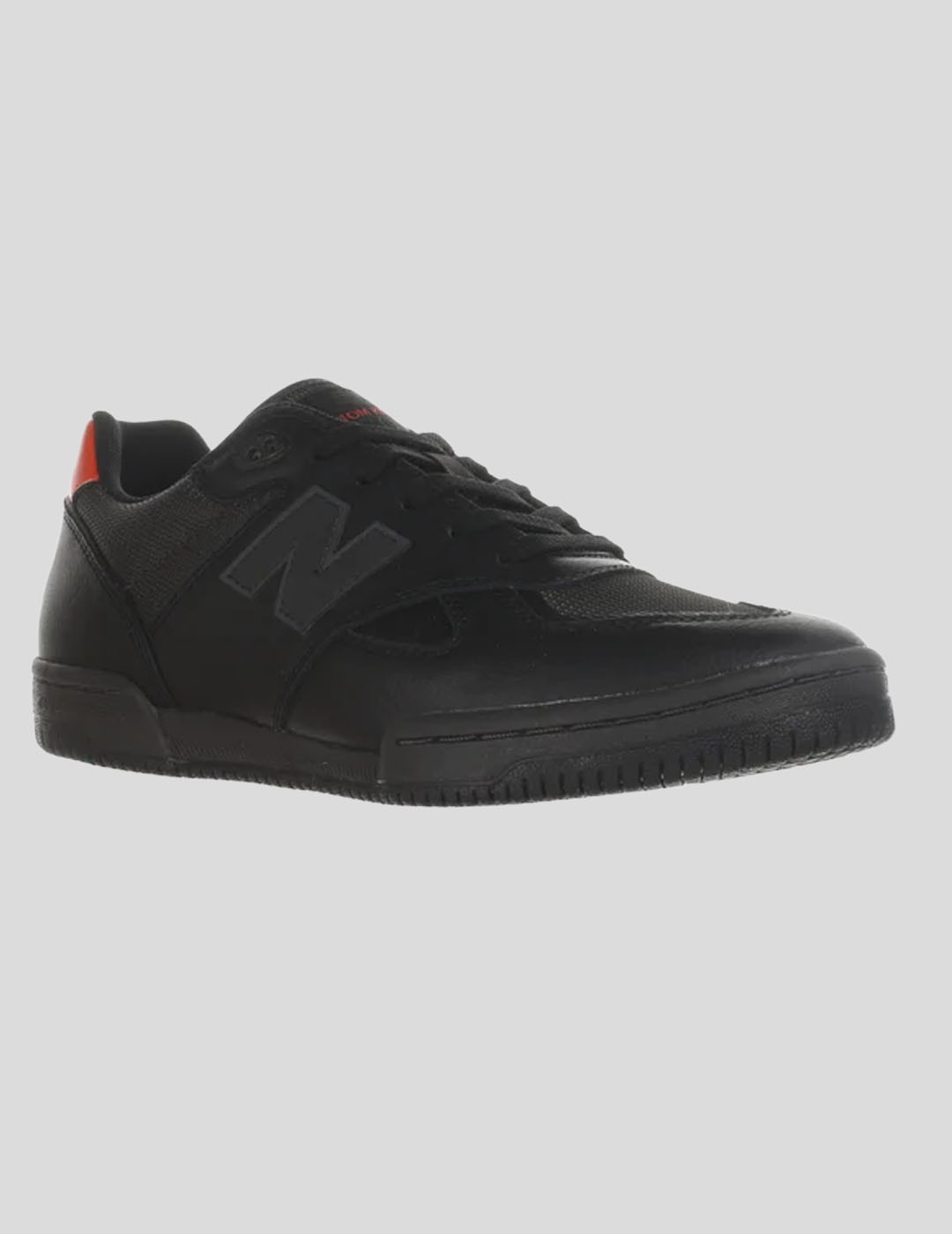 ZAPATILLAS NEW BALANCE NUMERIC 600 TOM KNOX  BLACK-ORANGE