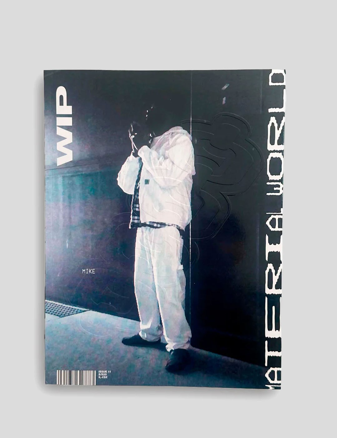 VARIOS CARHARTT WIP  WIP MAGAZINE  PAPER MIKE-BLACK 