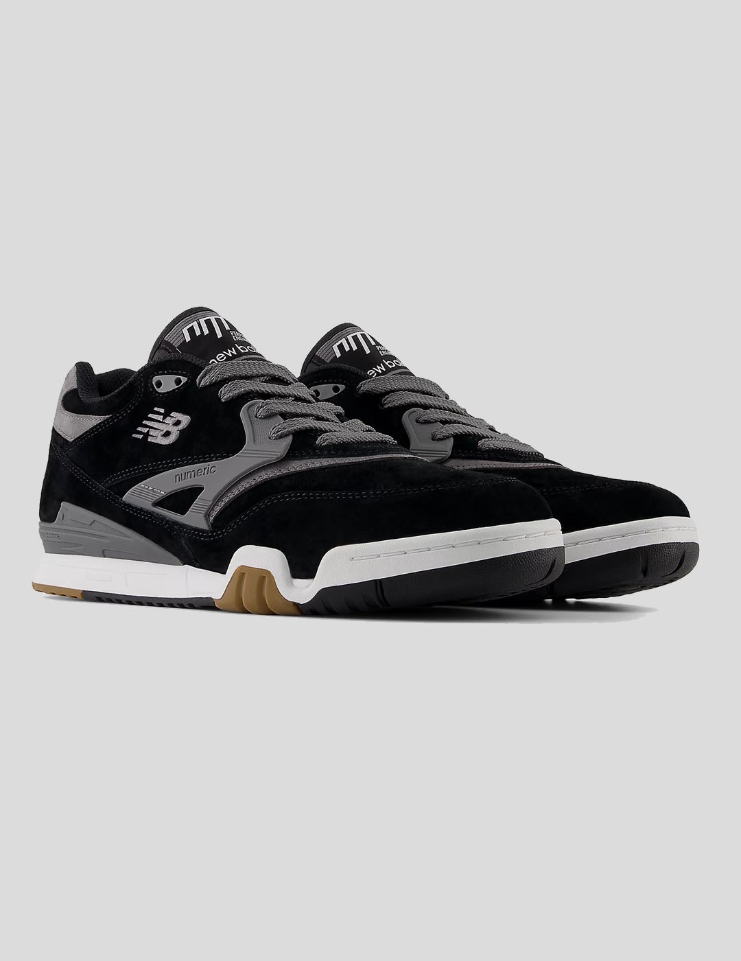 ZAPATILLAS NEW BALANCE NUMERIC 770 YZZ BLACK-GREY