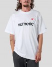 CAMISETA NEW BALANCE NUMERIC NUMERIC LINEAR LOGO TEE  WHITE