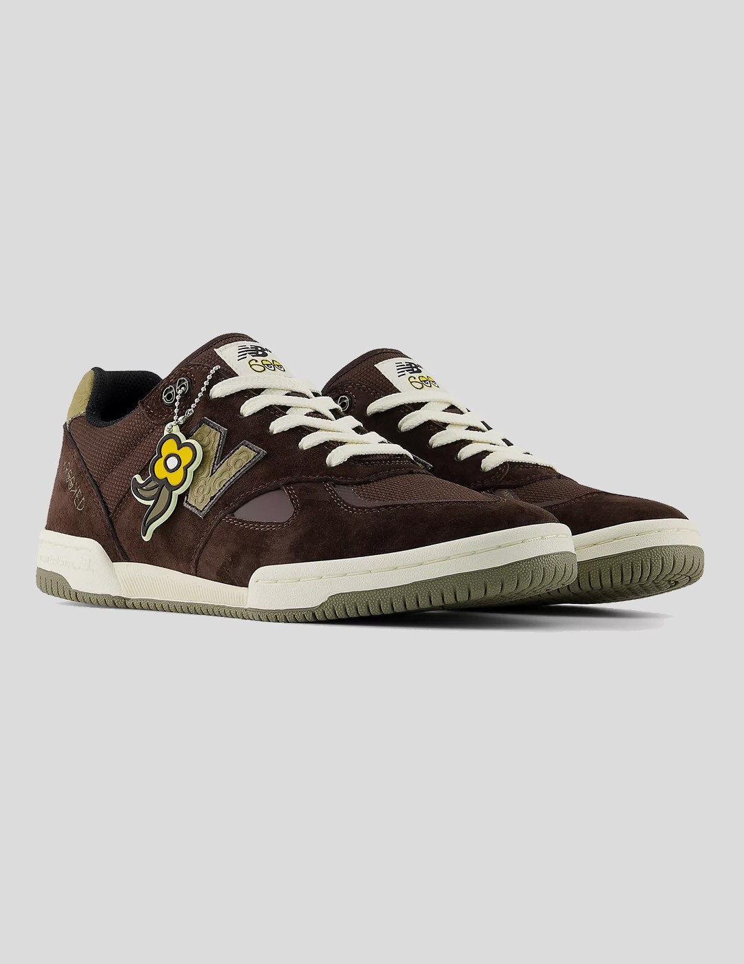 ZAPATILLAS NEW BALANCE NUMERIC 600 X KROOKED BROWN-OLIVE