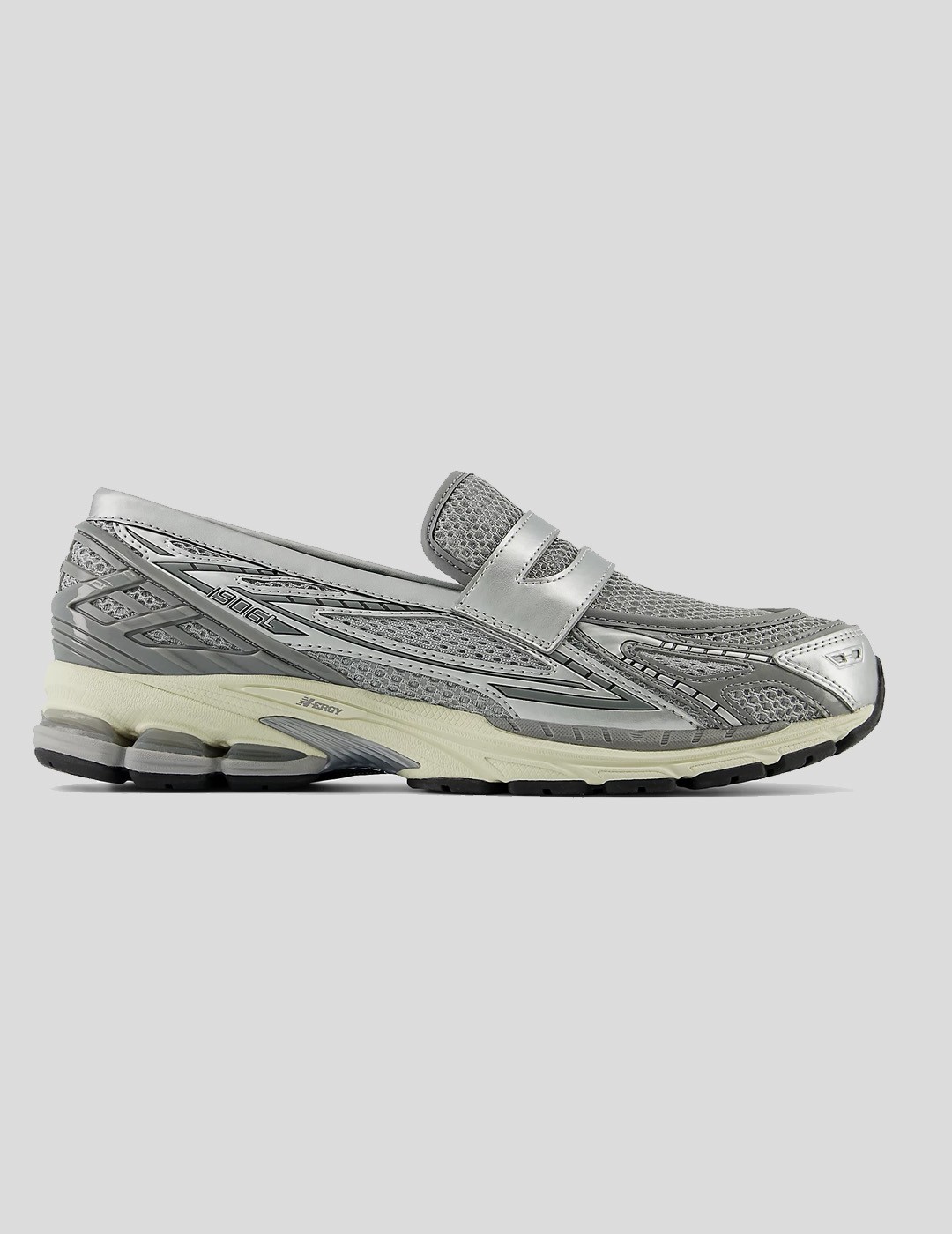 ZAPATILLAS NEW BALANCE 1906R  METALLIC-SILVER