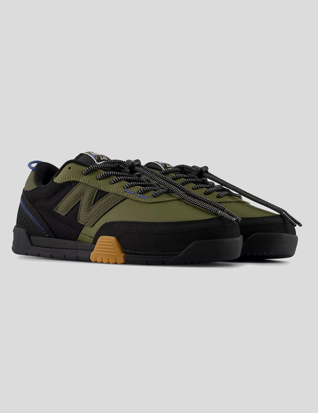 ZAPATILLAS NEW BALANCE NUMERIC 440 LOW TRAIL WOODLAND-BLACK
