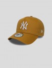 GORRA NEW ERA MLB LEAGUE ESSENTIAL NY YANKEES 9FORTY  BEIGE
