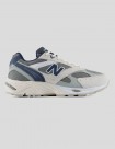ZAPATILLAS NEW BALANCE 880R  SEA SALT-BAYBERRY-NB NAVY