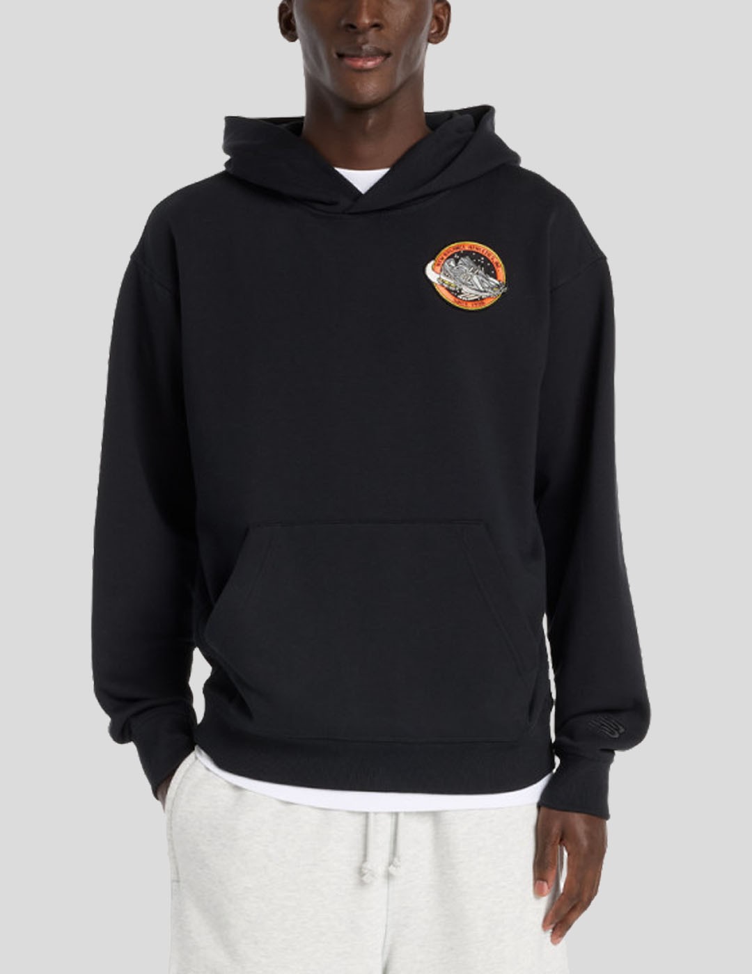SUDADERA NEW BALANCE GHICA SPORT STATION HOODIE  BLACK 