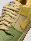 ZAPATILLAS NIKE SB DUNK LOW PRO  SAFFRON QUARTZ-PEAR-BUFF GOLD